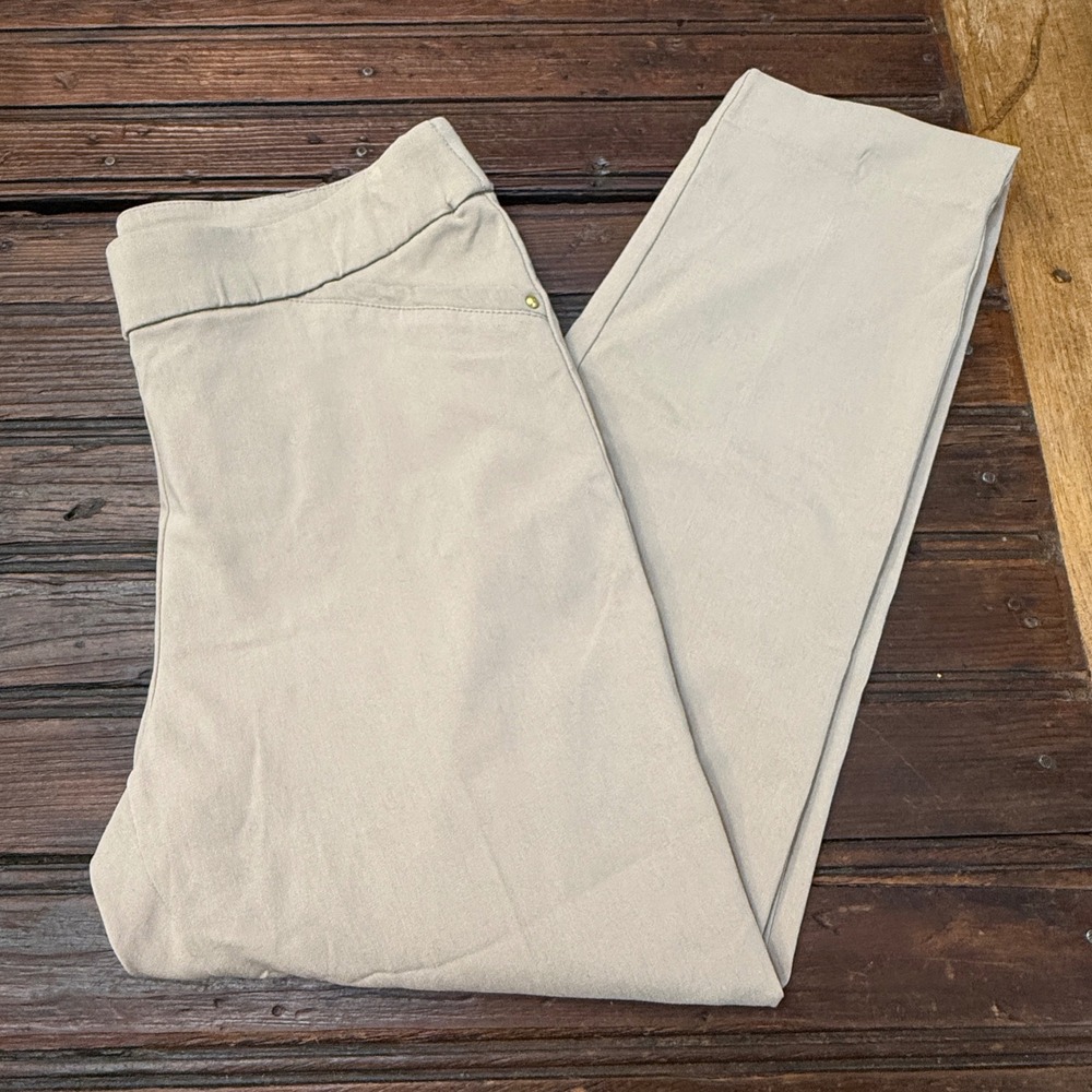 Briggs New York Womens Khaki Tan Pull On Stretch Ankle Pants Size 8 Straight Leg